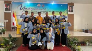 11 Yudisi Pendidikan Matematika FSTT Undikma Raih Predikat Cumlaude pada Yudisium ke-10