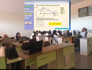 PELATIHAN GEOGEBRA DALAM MEMBUAT MEDIA PEMBELAJARAN MATEMATIKA